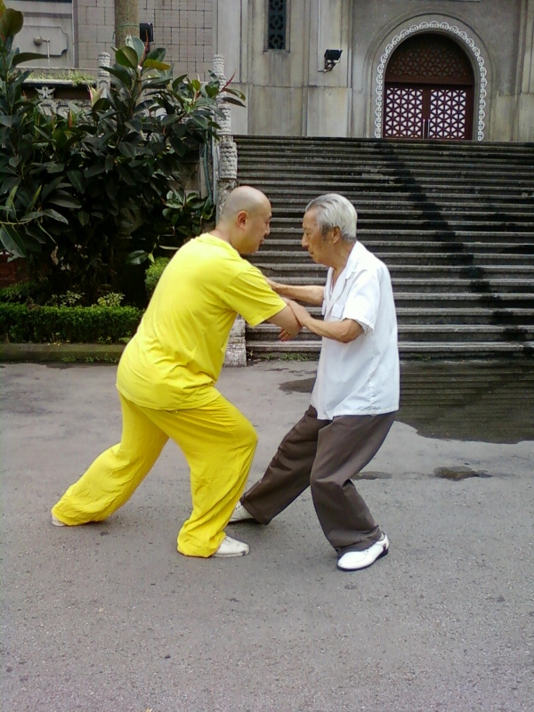 20100104220039965.jpg